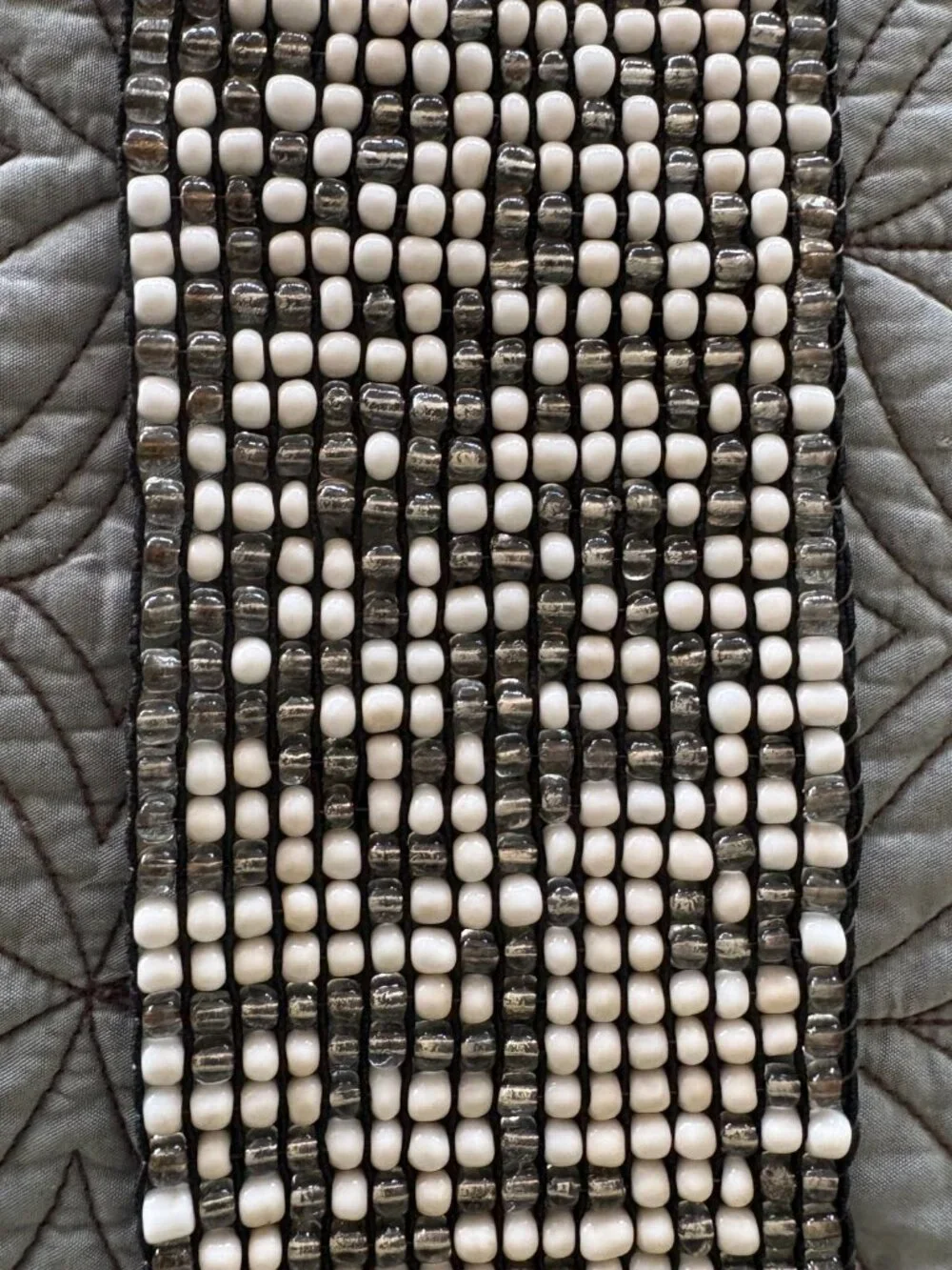 Gorgeous glass beaded stretchy belt.